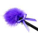 ESPANADOR DE PLUMAS COM CABO TEXTURIZADO