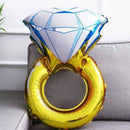 BALÃO EM FORMATO DE ANEL COM DIAMANTE