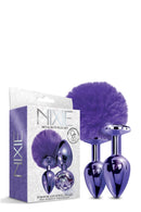 CONJUNTO DE PLUGS METÁLICOS COM POMPOM E JÓIA