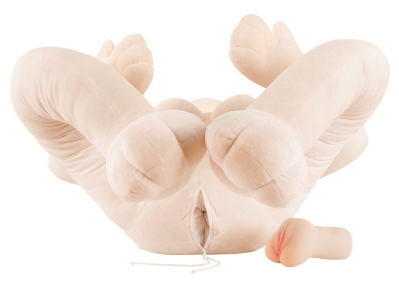 A SUA BONECA DE PELUCHE LEONA