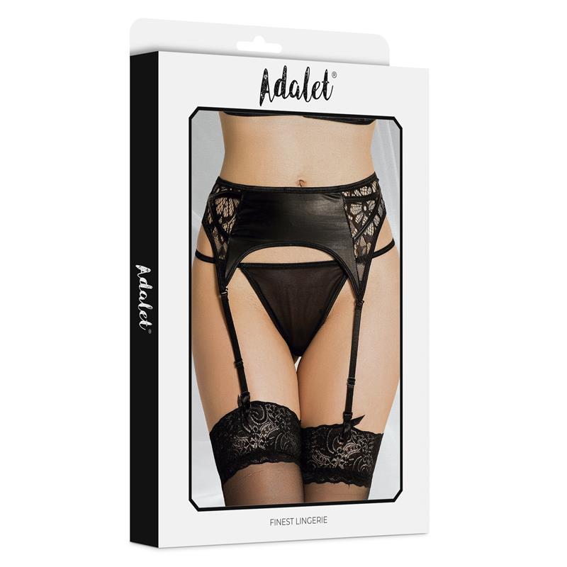 CONJUNTO DE LIGA COM RENDA FLORAL E TANGA