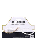 COLAR COM PÉROLAS BRANCAS COM CADEADO