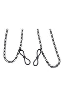 GOLA EM RENDA COM PINÇAS PARA OS MAMILOS