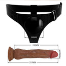 STRAP-ON KYTON COM EJACULAÇÃO