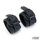 CONJUNTO PRENDE MÃOS E PERNAS